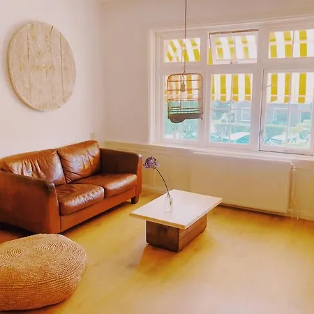 Apartment Beach 'de Drie Linden'